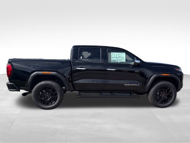New 2026 GMC Canyon Denali w/ LPO, Denali Black Edition AWD/4WD image 6