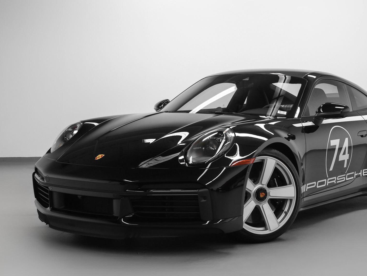 Certified 2025 Porsche 911 Turbo S AWD/4WD image 7