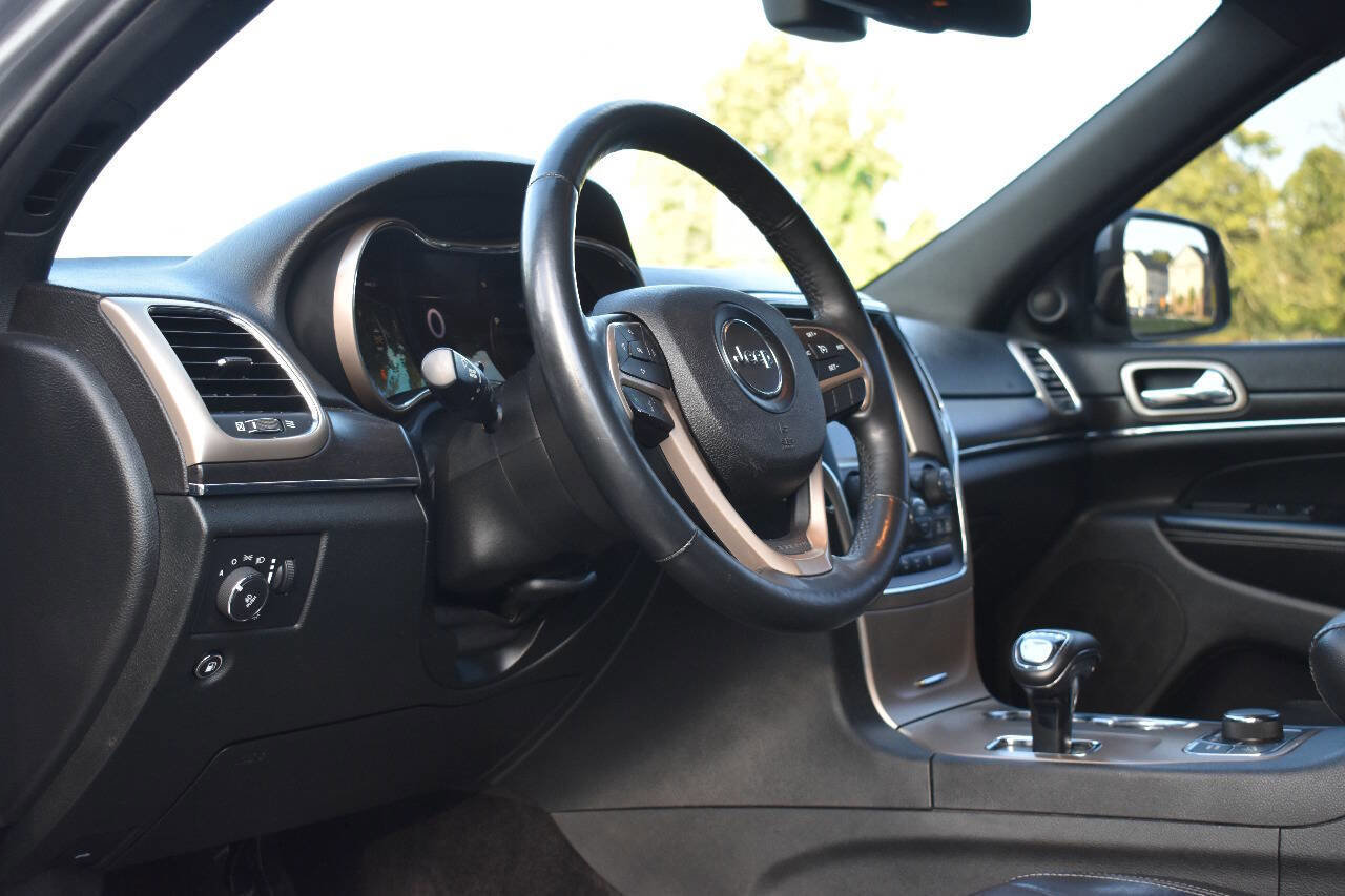 Used 2014 Jeep Grand Cherokee Limited image 19