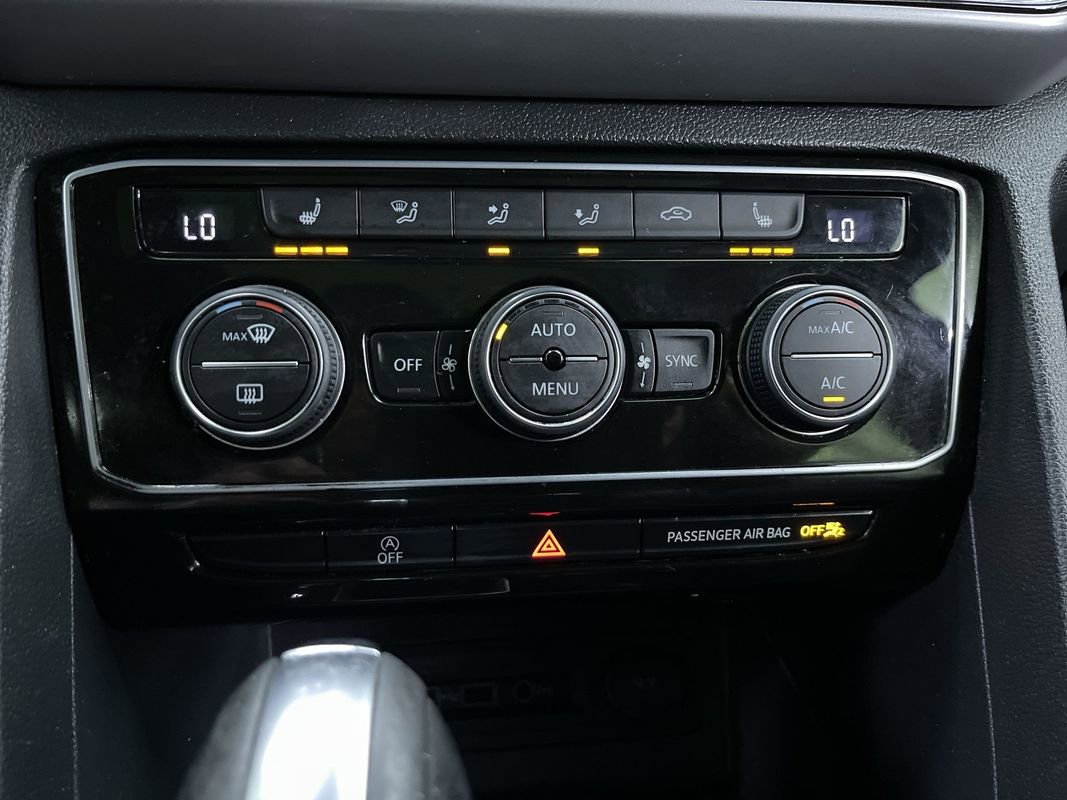 Used 2020 Volkswagen Atlas Cross Sport SEL w/ Cross Sport MDO Package image 24