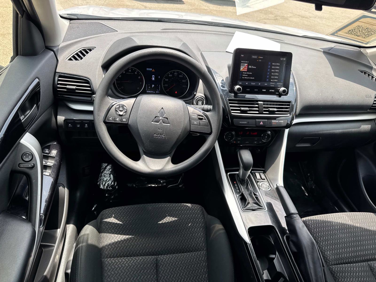 Used 2024 Mitsubishi Eclipse Cross LE image 10