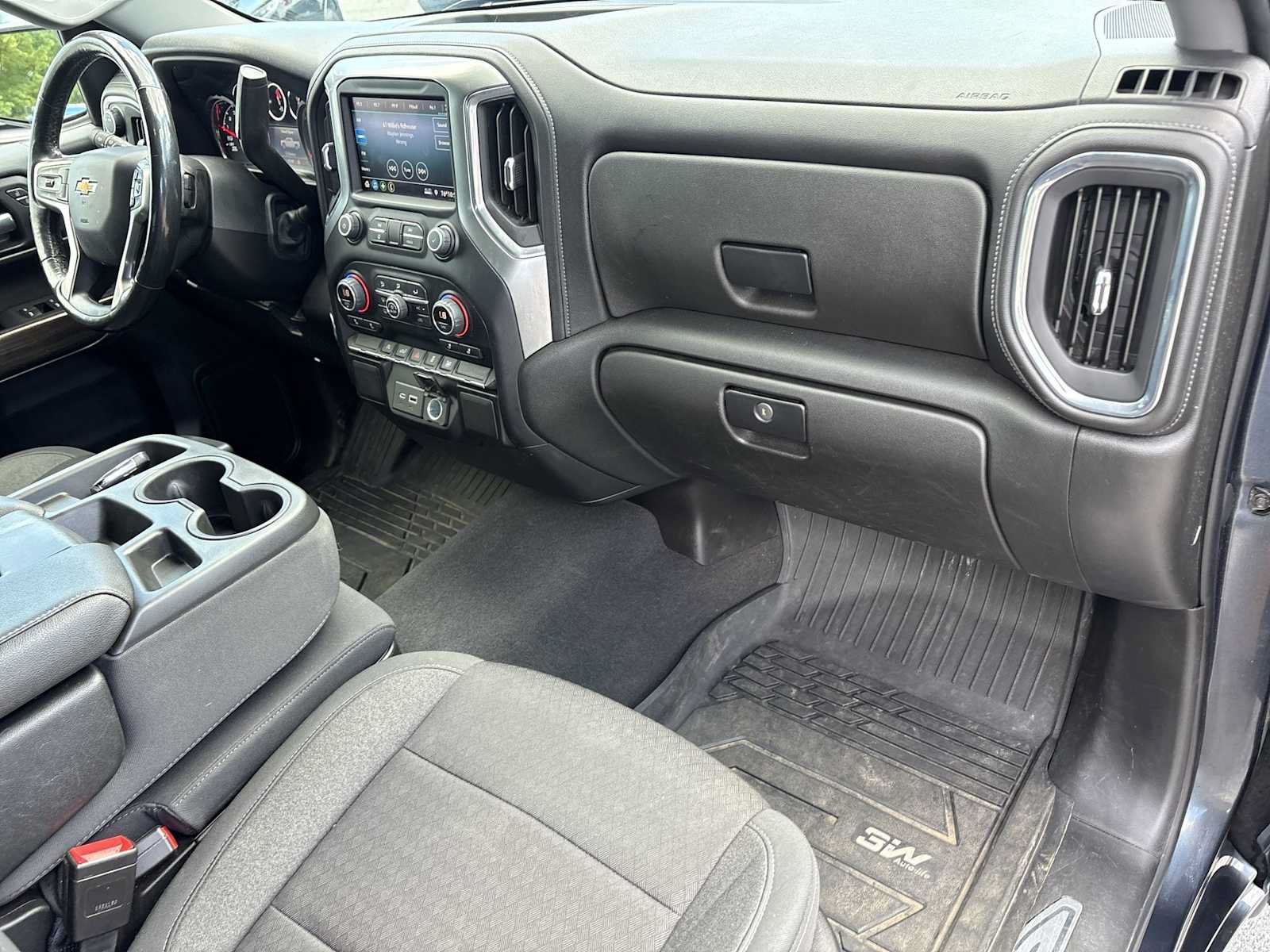 Used 2021 Chevrolet Silverado 1500 LT AWD/4WD image 27