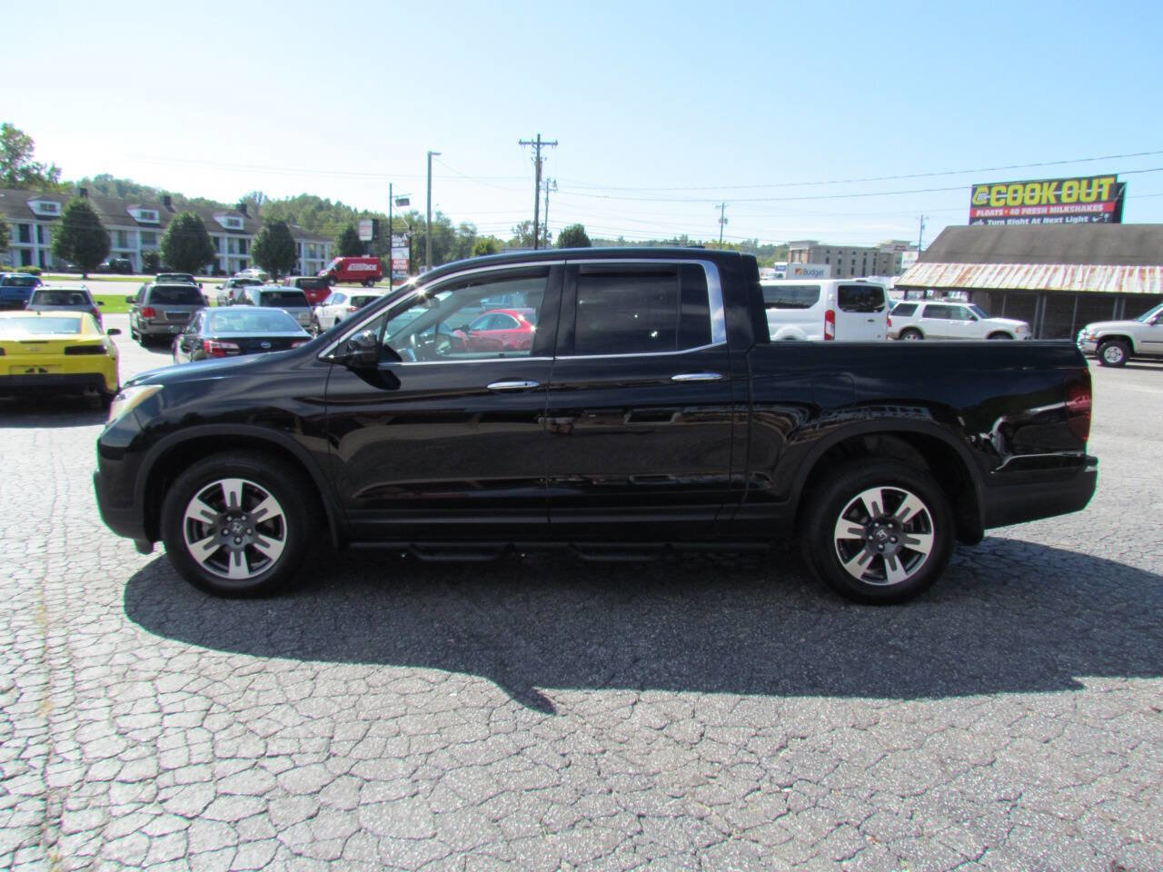 Used 2017 Honda Ridgeline RTL-E image 4