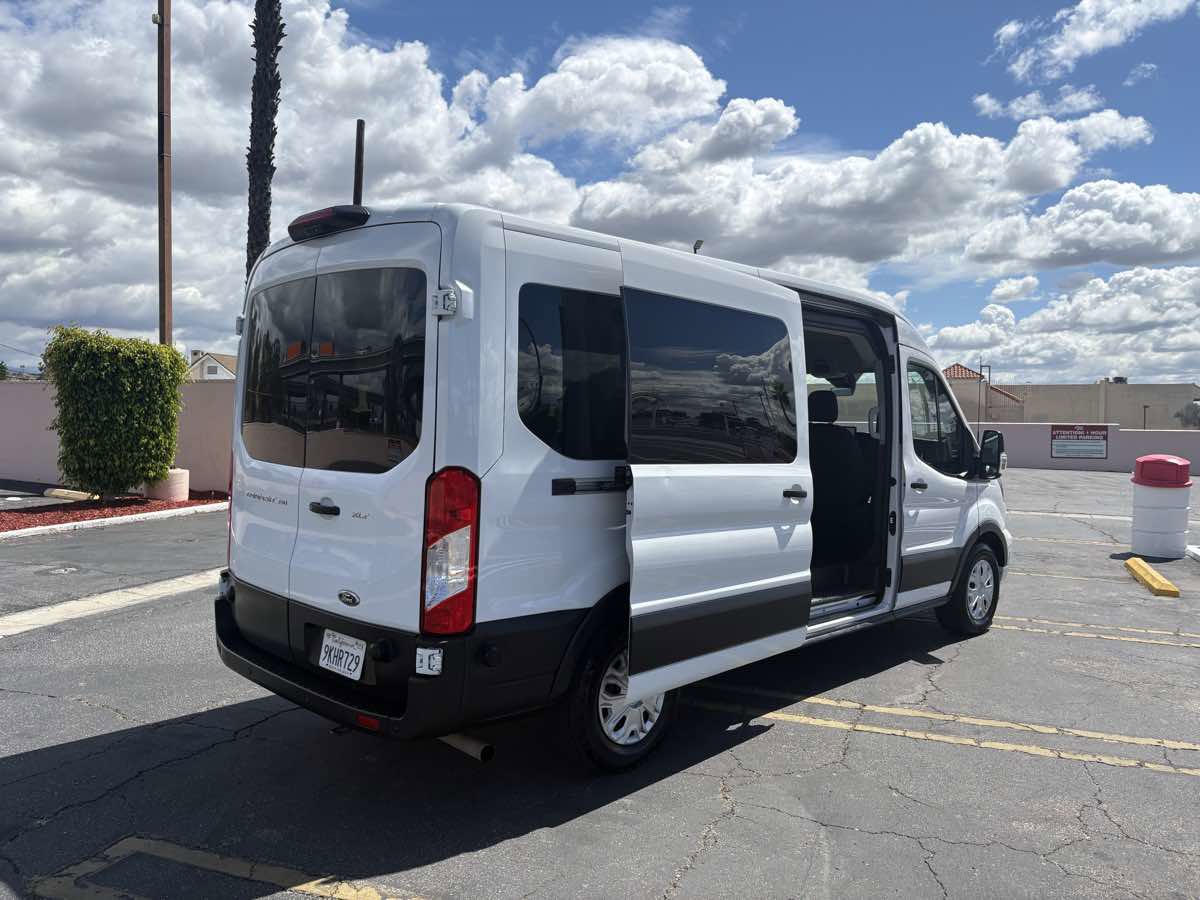 Used 2024 Ford Transit 350 XLT RWD image 35