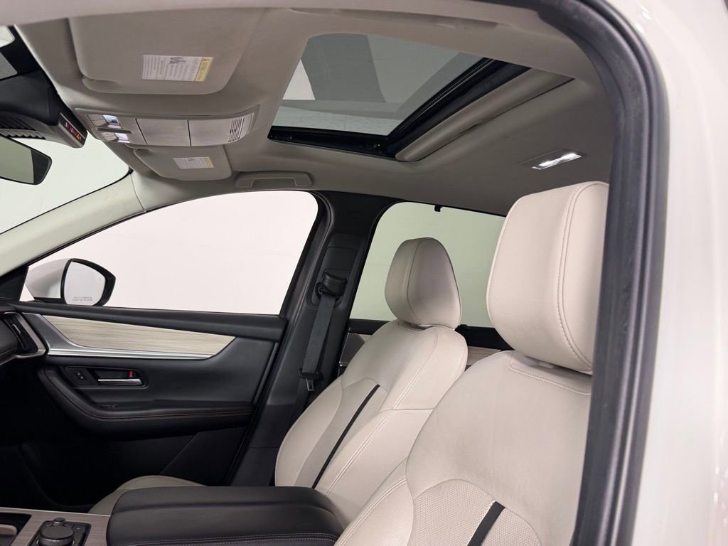 Used 2024 MAZDA CX-90 3.3 Turbo w/ Preferred Package image 24