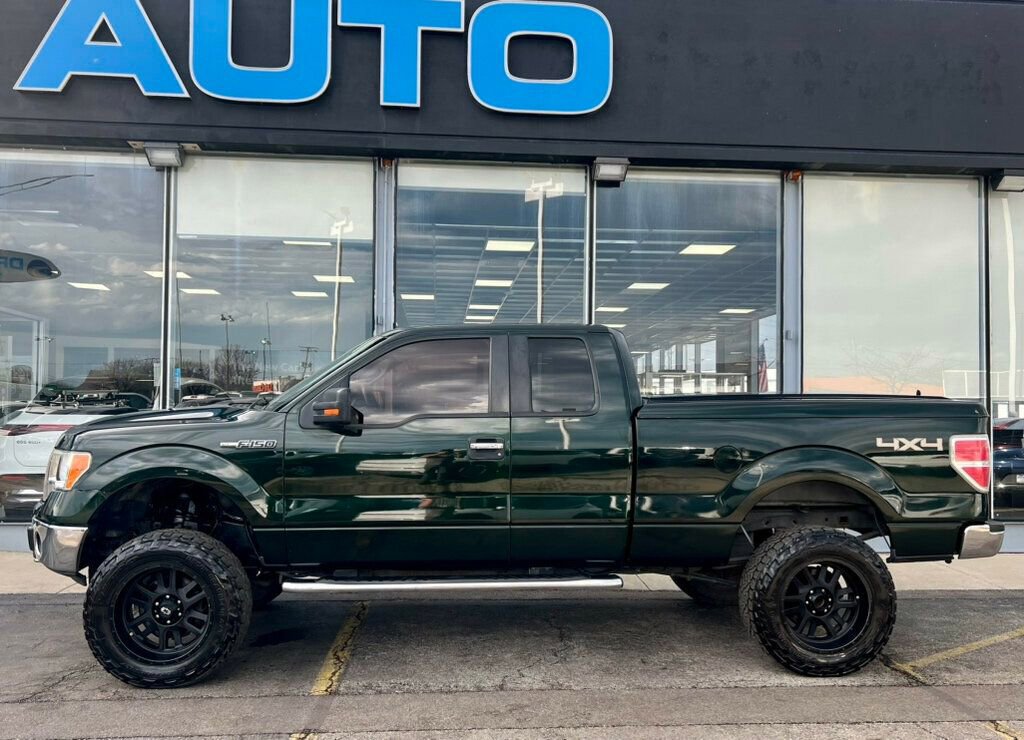 Used 2012 Ford F150 XLT w/ XLT Chrome Pkg image 2