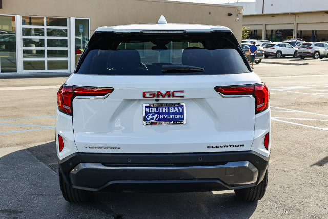 Used 2026 GMC Terrain Elevation FWD image 5