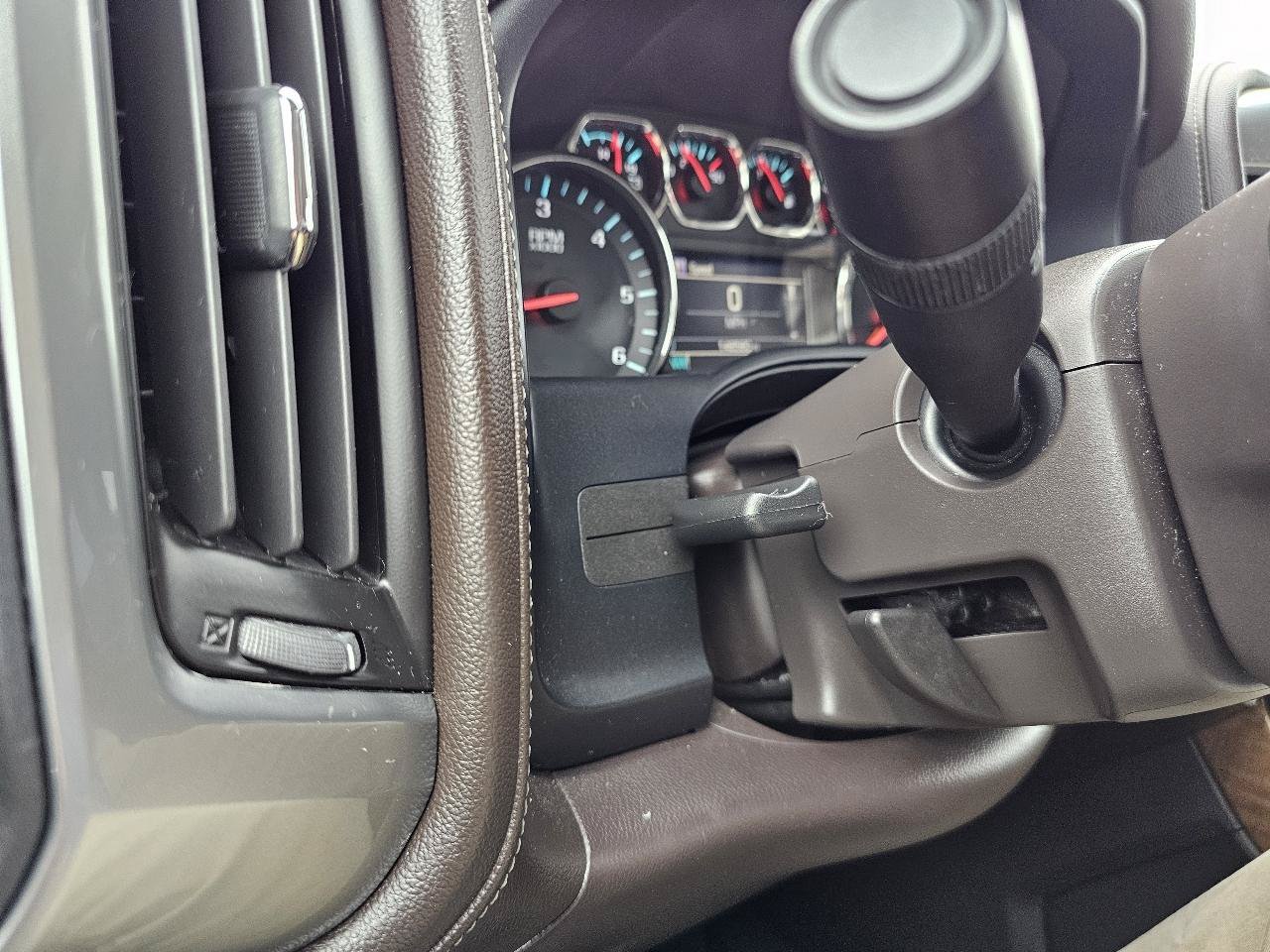 Used 2014 Chevrolet Silverado 1500 LTZ w/ Texas Edition, 1LZ Trim RWD image 39