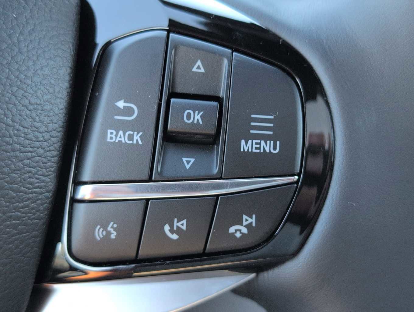 New 2025 Ford Explorer Platinum image 25