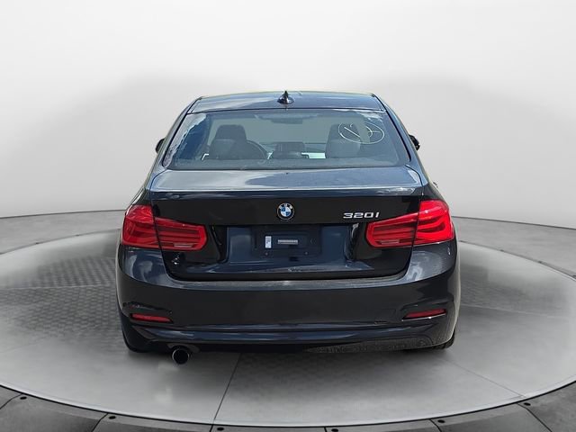 Used 2016 BMW 320i Sedan image 4