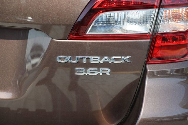 Used 2019 Subaru Outback 3.6R Touring w/ Popular Package #3A image 55