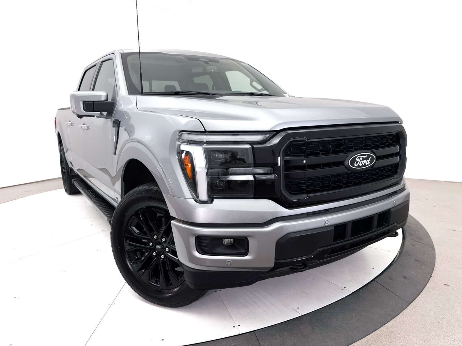 Used 2025 Ford F150 Lariat AWD/4WD image 8