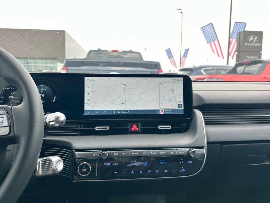 New 2025 Hyundai Ioniq 5 SEL image 48