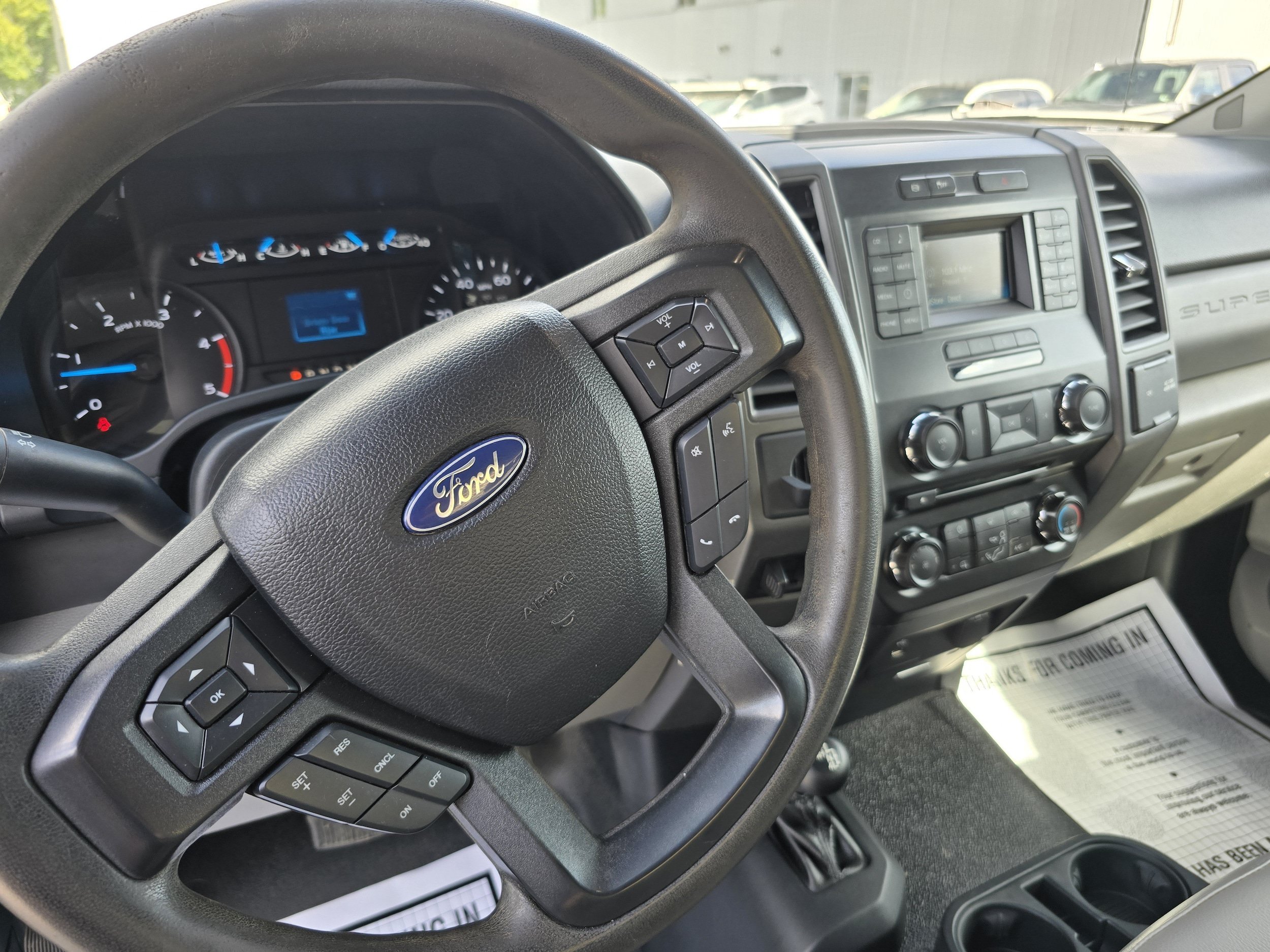 Used 2017 Ford F550 4x4 Regular Cab Super Duty image 7