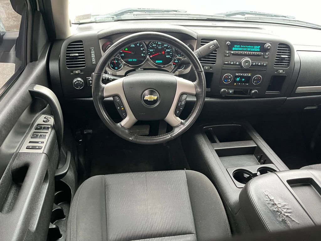 Used 2011 Chevrolet Silverado 1500 LT w/ All-Star Edition image 30