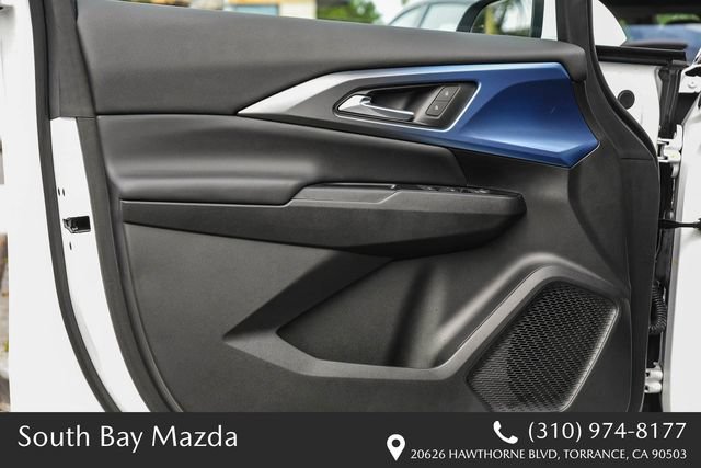 Used 2024 Chevrolet Equinox EV LT w/ LPO, All-Weather Mat Package FWD image 22