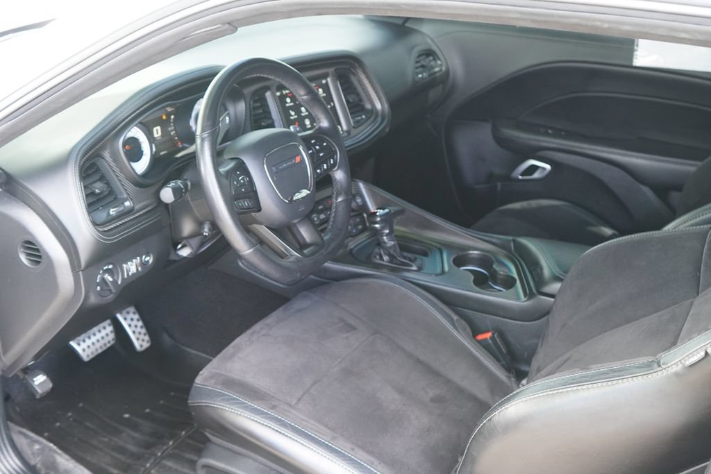 Used 2022 Dodge Challenger R/T Scat Pack RWD image 10