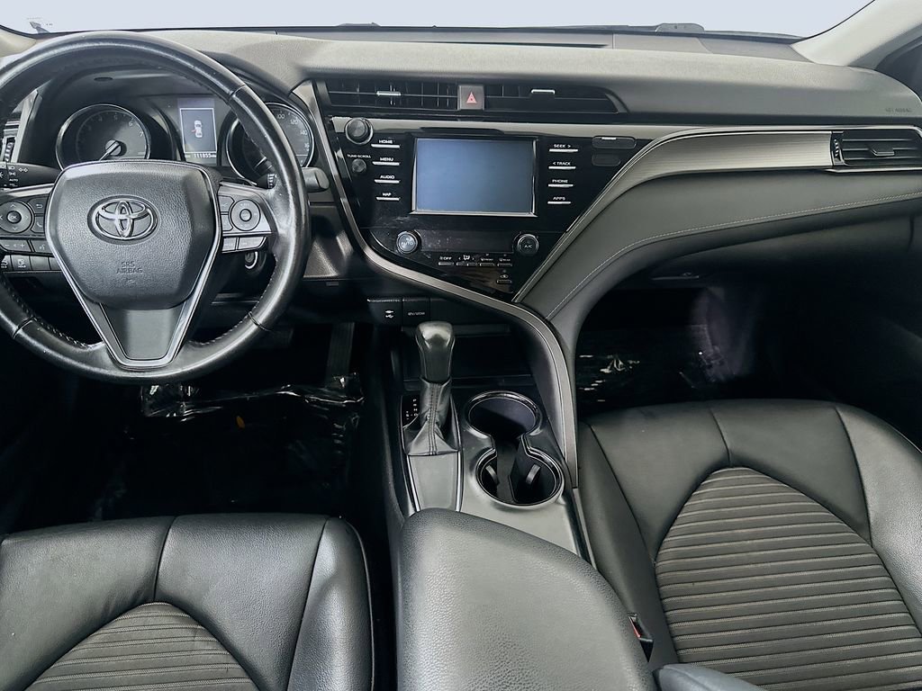 Used 2019 Toyota Camry SE FWD image 18