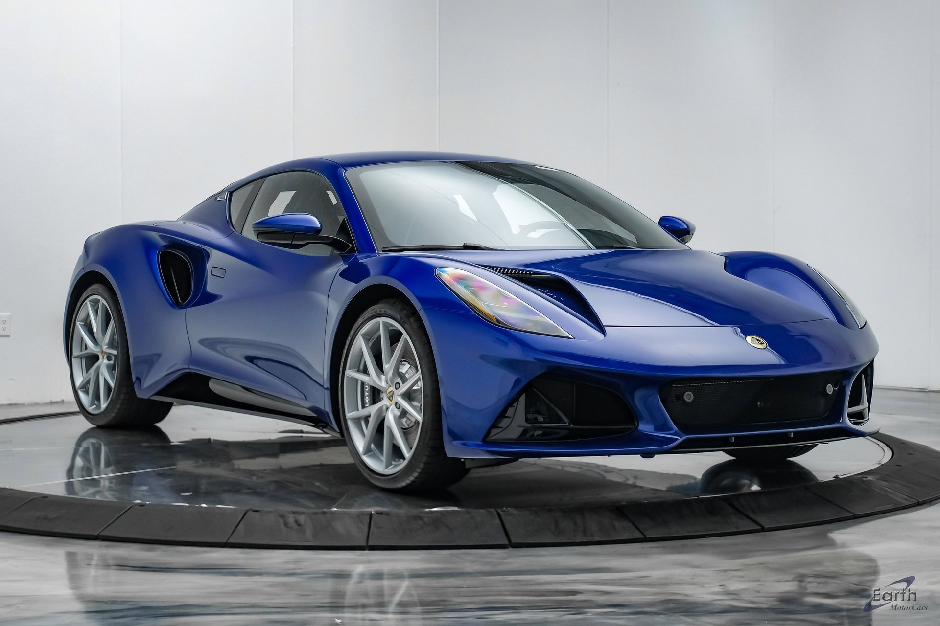 New 2025 Lotus Emira image 21