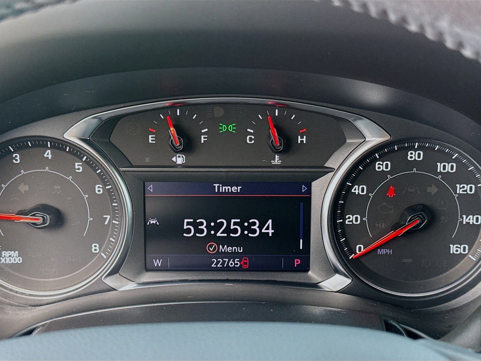 Used 2022 GMC Terrain SLT w/ Elevation Edition FWD image 9