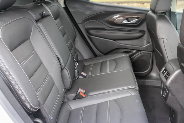 Used 2023 GMC Terrain Denali w/ Denali Premium Package image 19