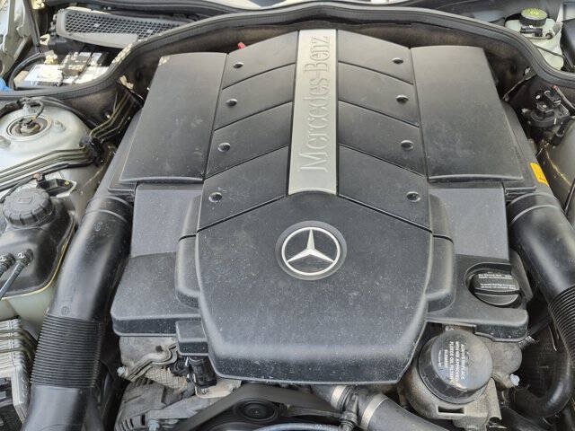 Used 2005 Mercedes-Benz SL 500 image 31