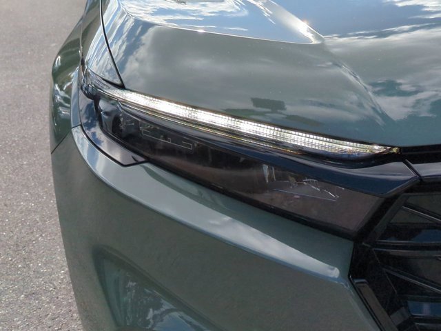 Used 2026 Honda CR-V TrailSport image 9