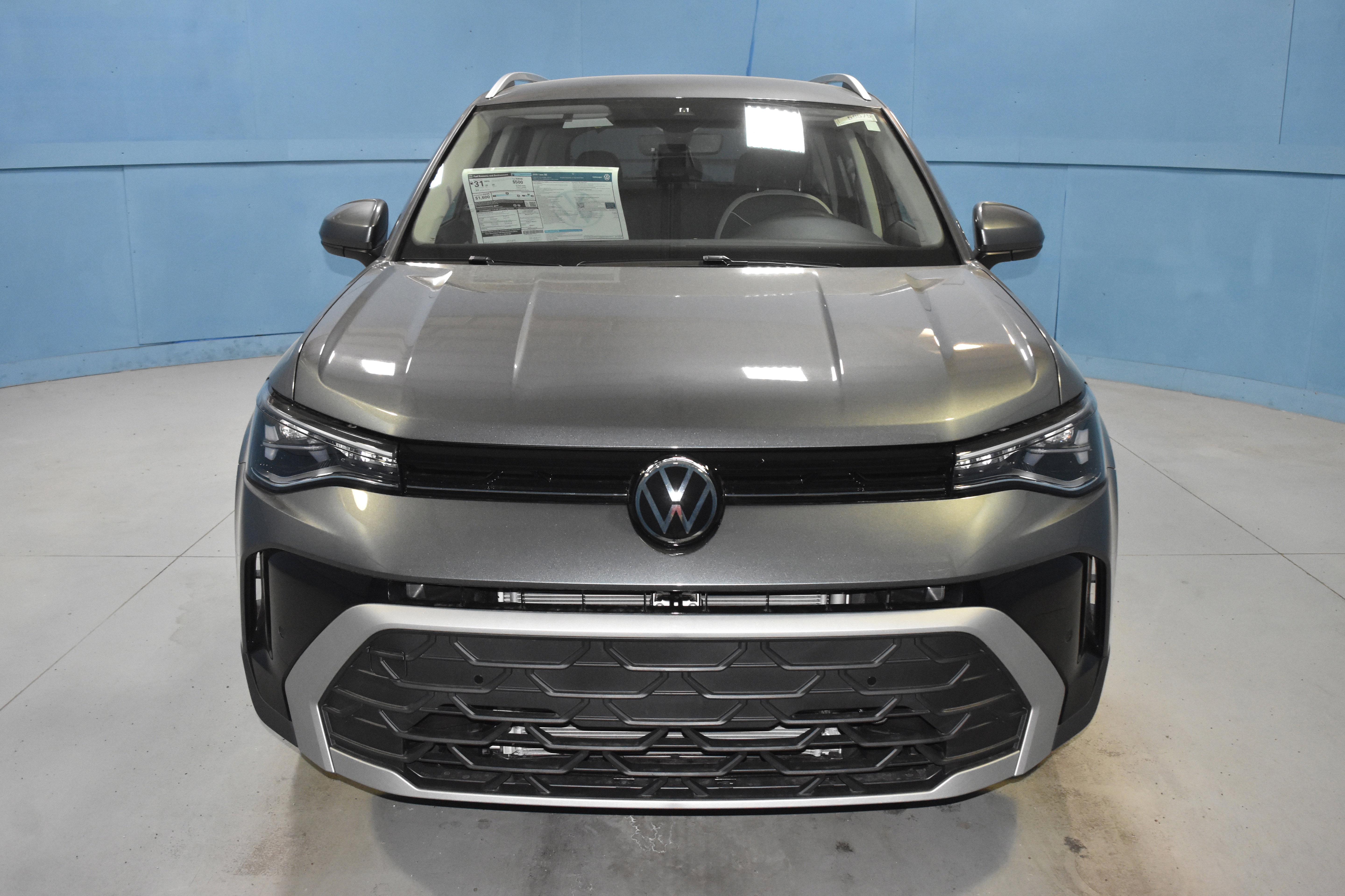 New 2026 Volkswagen Taos SE FWD image 18