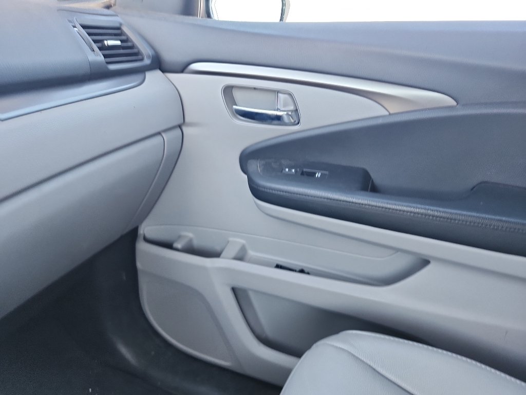 Used 2019 Honda Pilot EX-L image 30