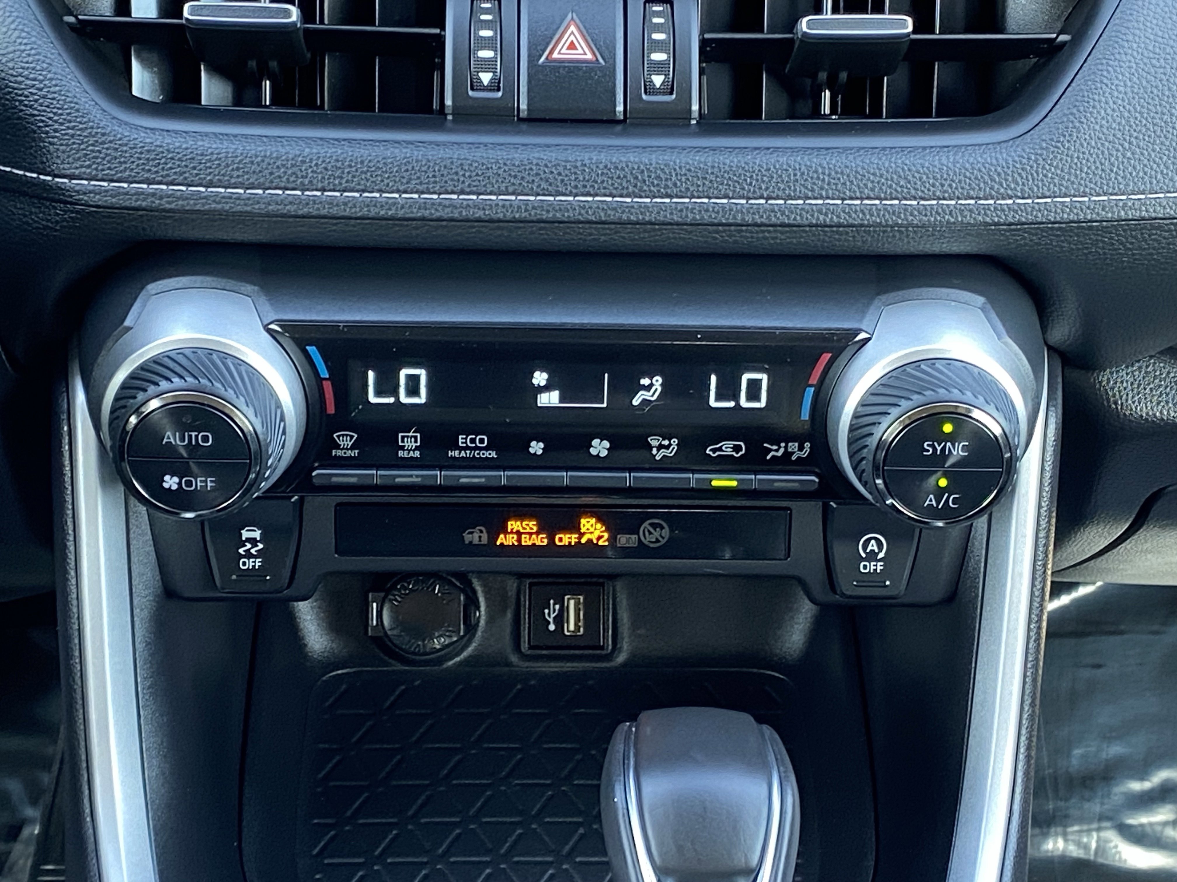 Certified 2024 Toyota RAV4 XLE Premium image 14