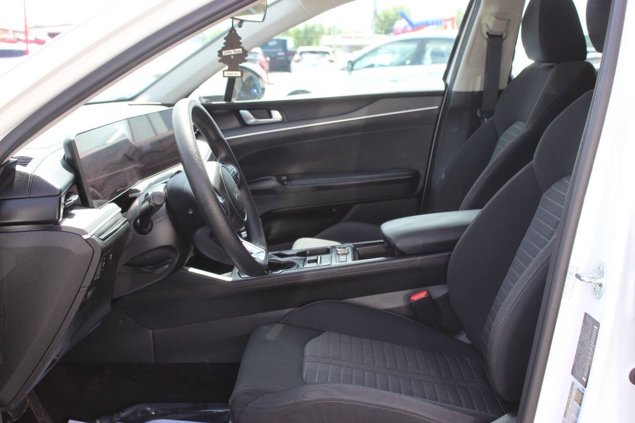 Used 2025 Kia K5 LXS FWD image 12