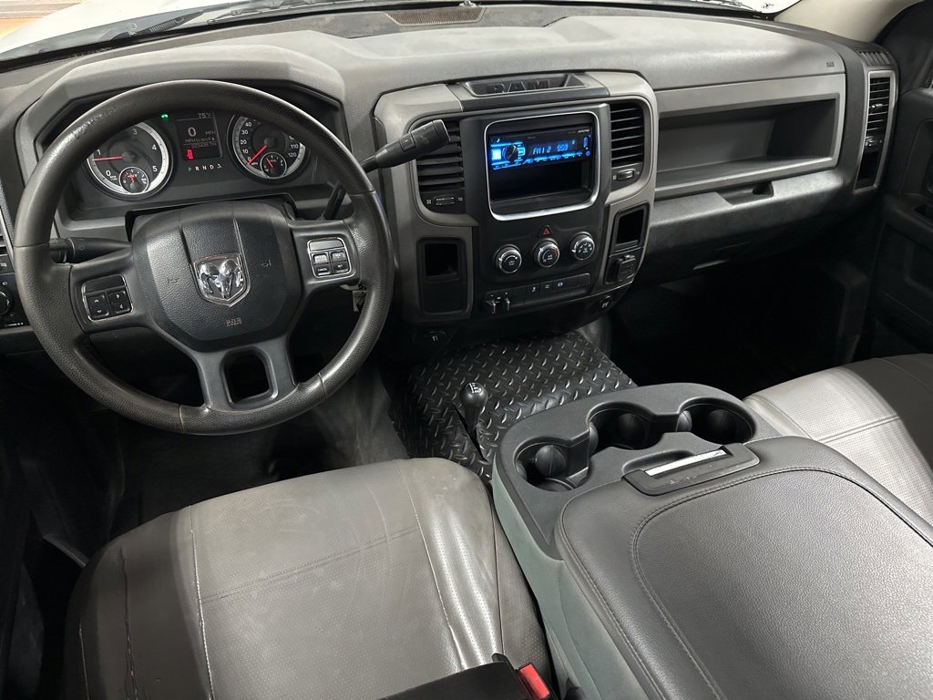 Used 2014 RAM 3500 Tradesman w/ Chrome Appearance Group image 15