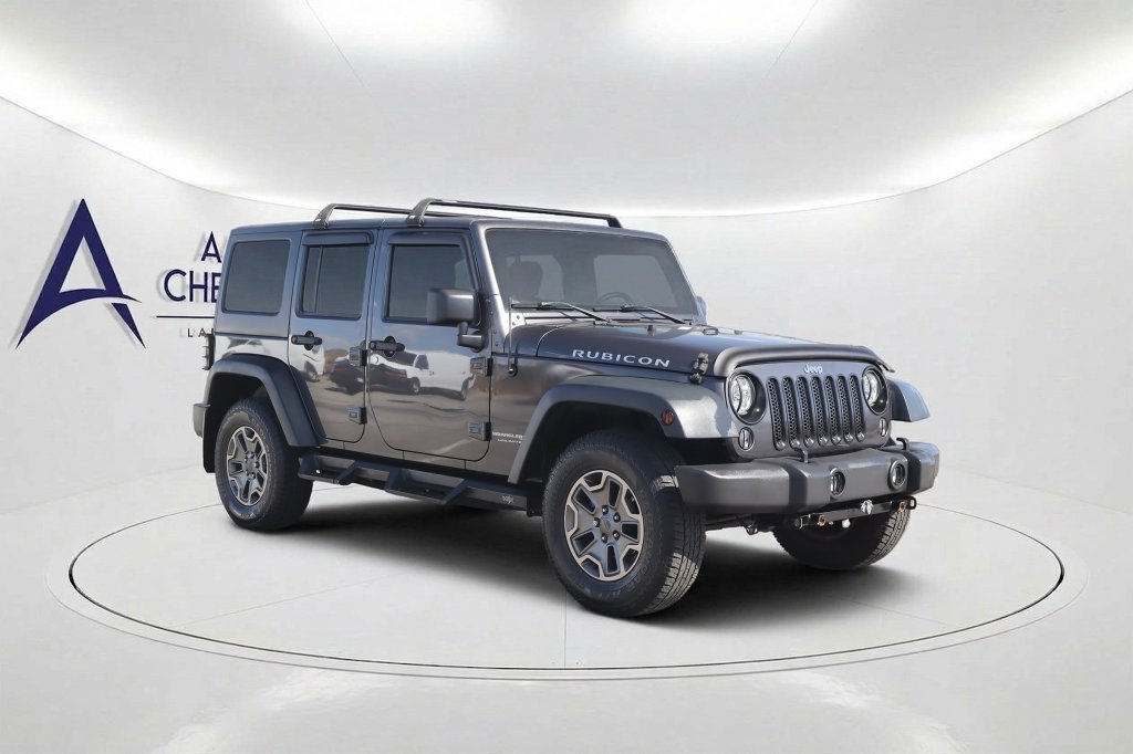 Used 2018 Jeep Wrangler Unlimited Rubicon w/ Connectivity Group AWD/4WD image 3