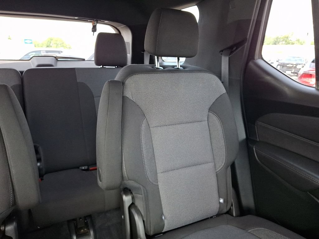 Used 2023 Chevrolet Traverse LT w/ LPO, Floor Liner Package AWD/4WD image 21