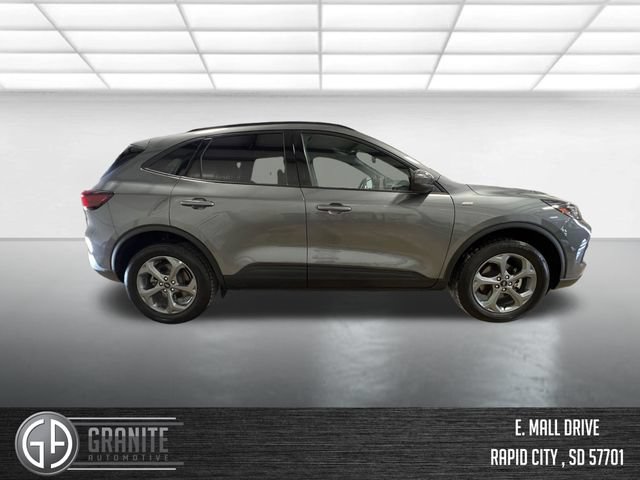 Used 2025 Ford Escape ST-Line Select AWD/4WD image 6