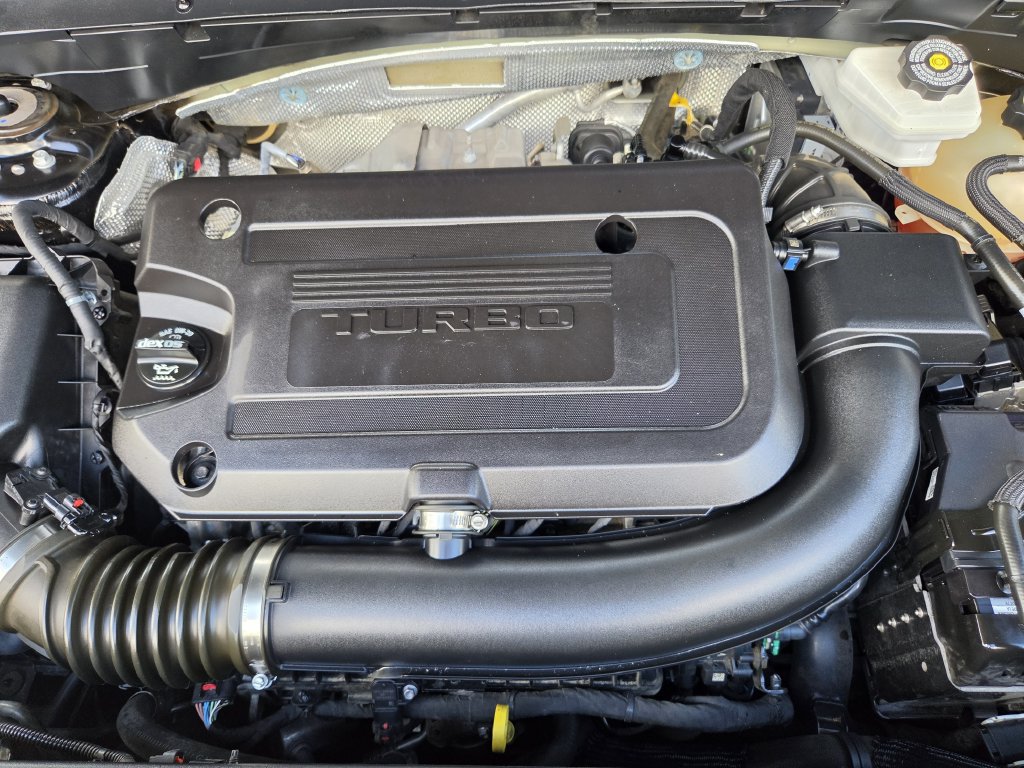 Used 2023 Buick Envision Essence w/ Sport Touring Package FWD image 30