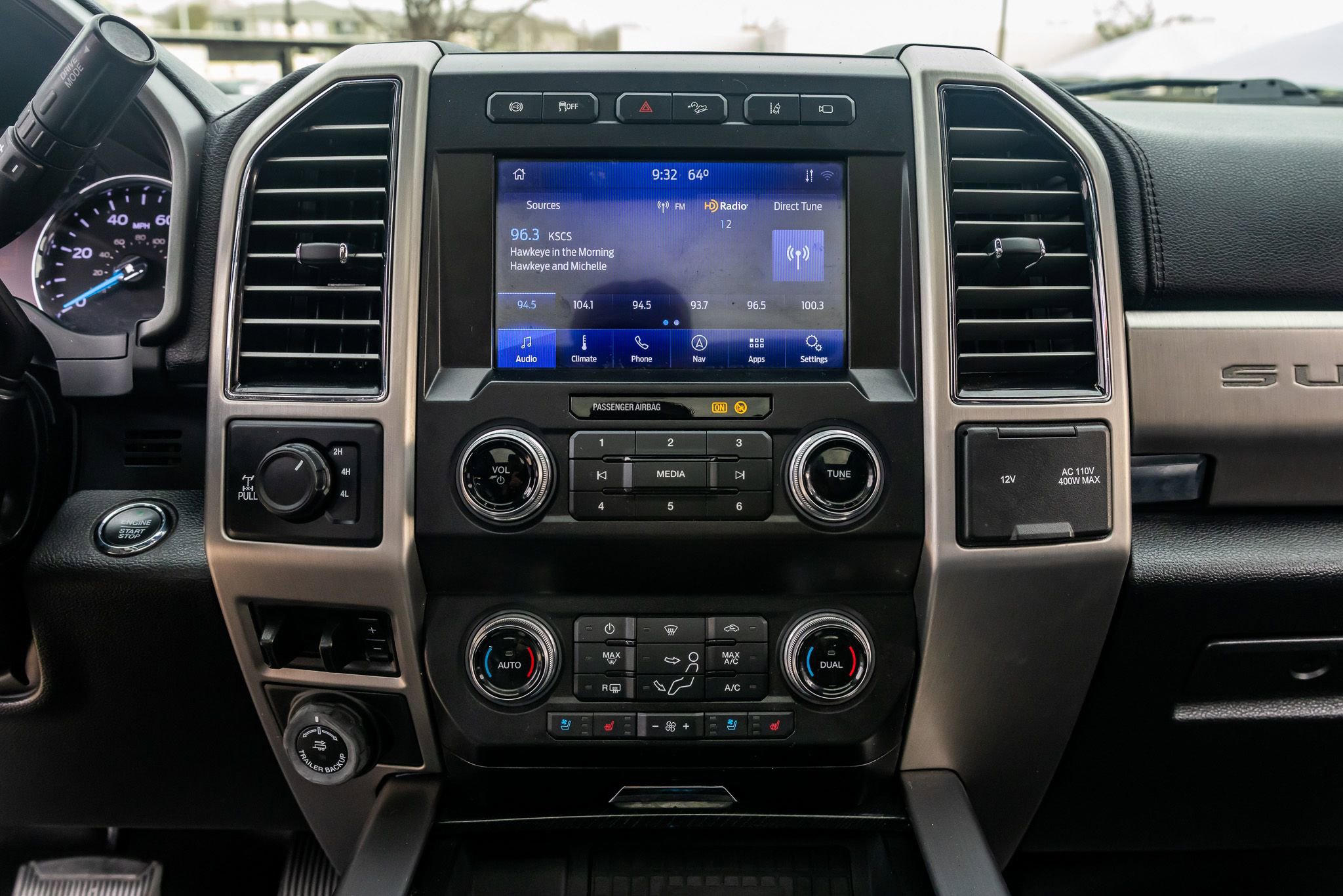 Used 2021 Ford F250 Platinum w/ FX4 Off-Road Package AWD/4WD image 20