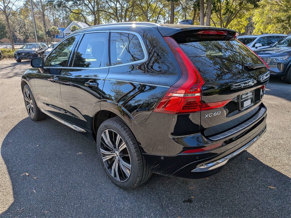 Used 2022 Volvo XC60 B5 Inscription w/ Advanced Package image 6