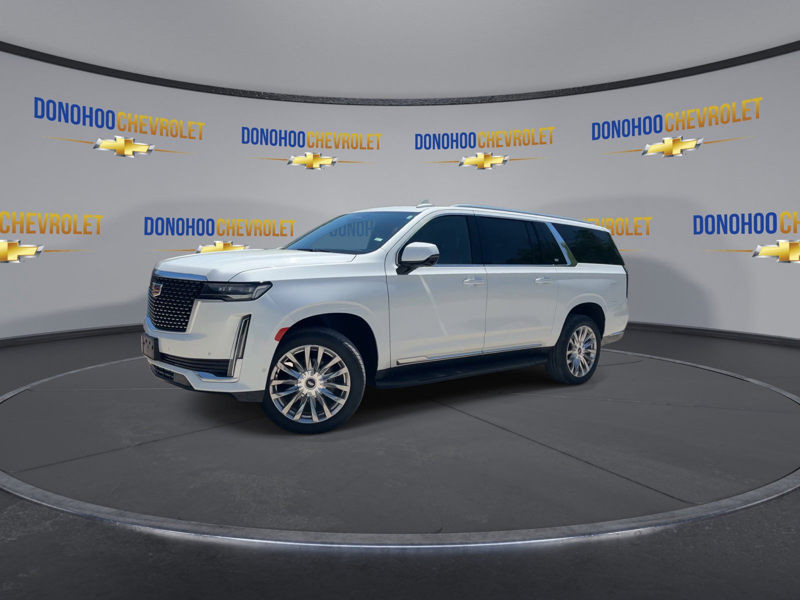 Used 2023 Cadillac Escalade ESV Premium Luxury RWD image 7