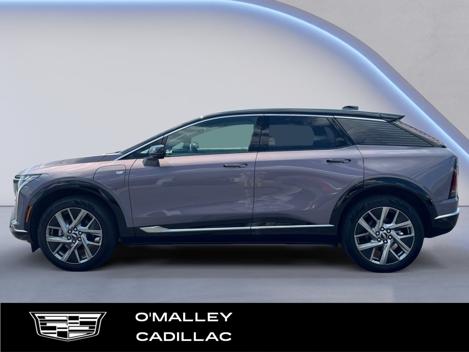 Certified 2026 Cadillac Optiq Luxury 1 w/ LPO, Floor Liner Package AWD/4WD image 2