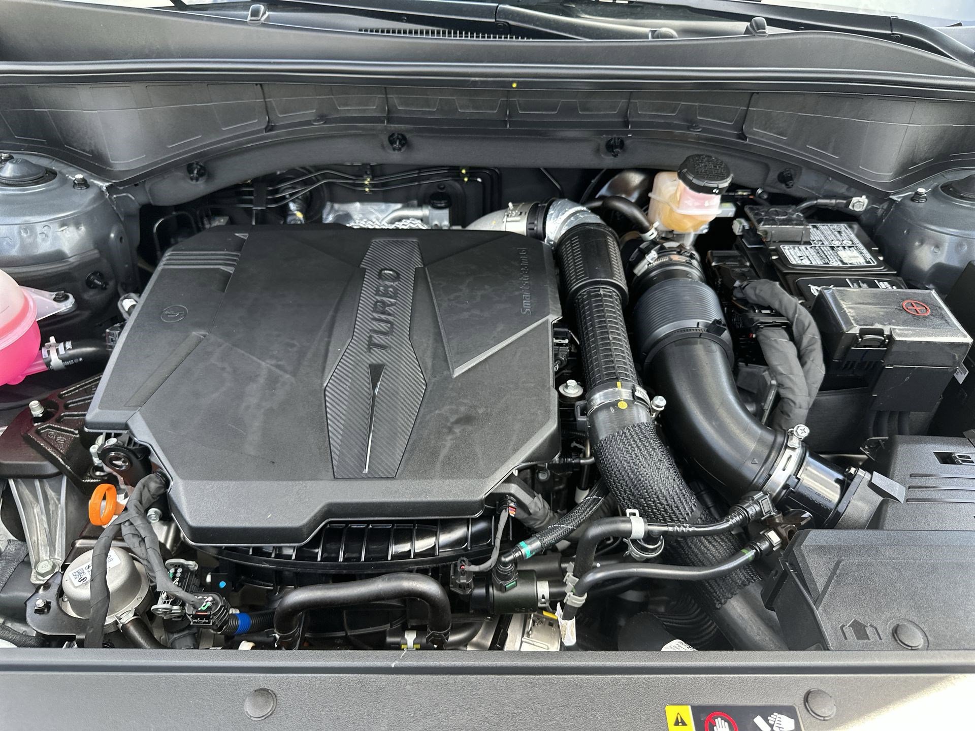 Certified 2025 Kia Sorento SX FWD image 18