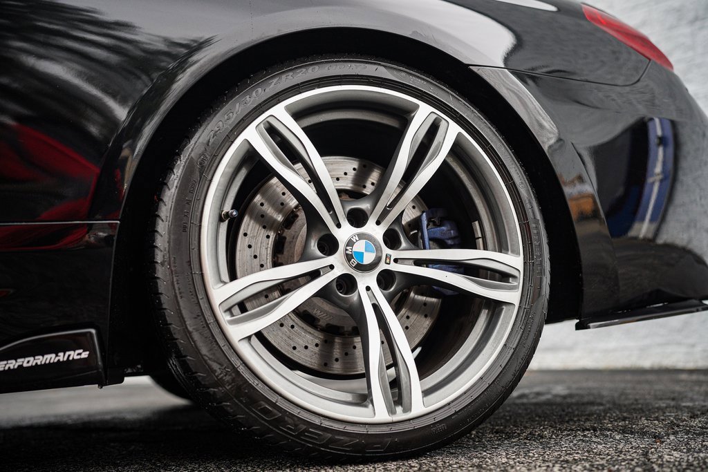 Used 2018 BMW M6 Convertible w/ Executive Package image 19