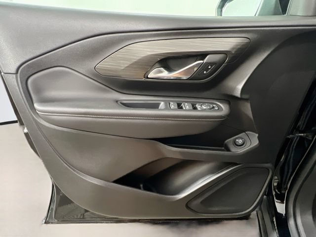 Used 2022 GMC Terrain SLE w/ Driver Convenience Package FWD image 31
