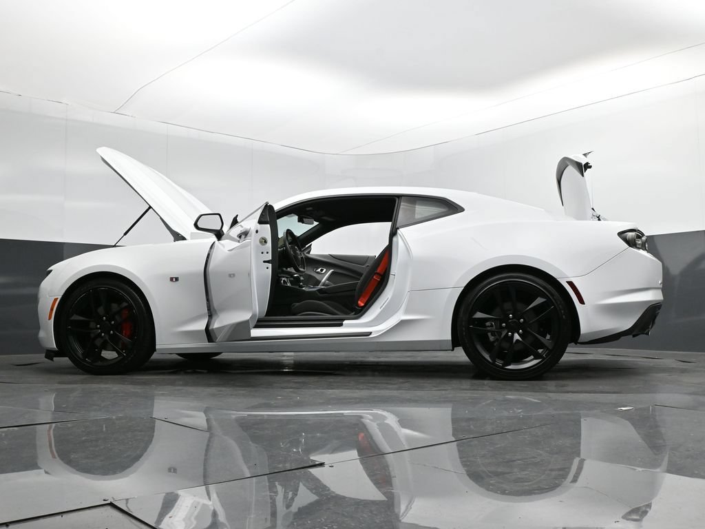 Used 2024 Chevrolet Camaro LT w/ RS Package RWD image 33