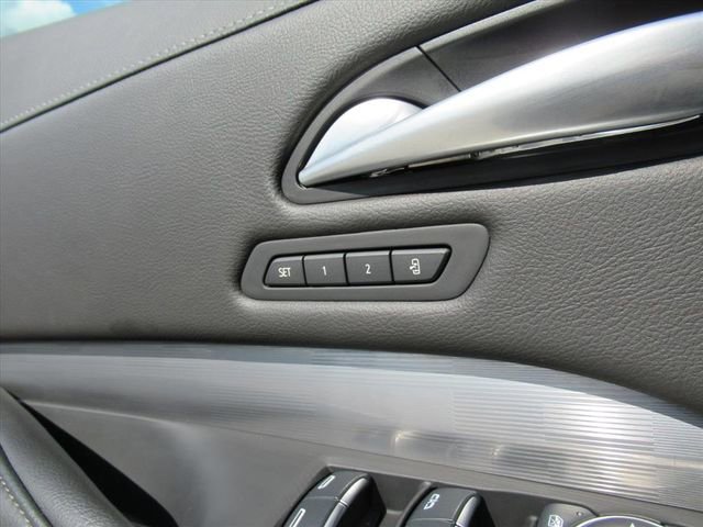 Certified 2025 Cadillac XT4 Premium Luxury image 29