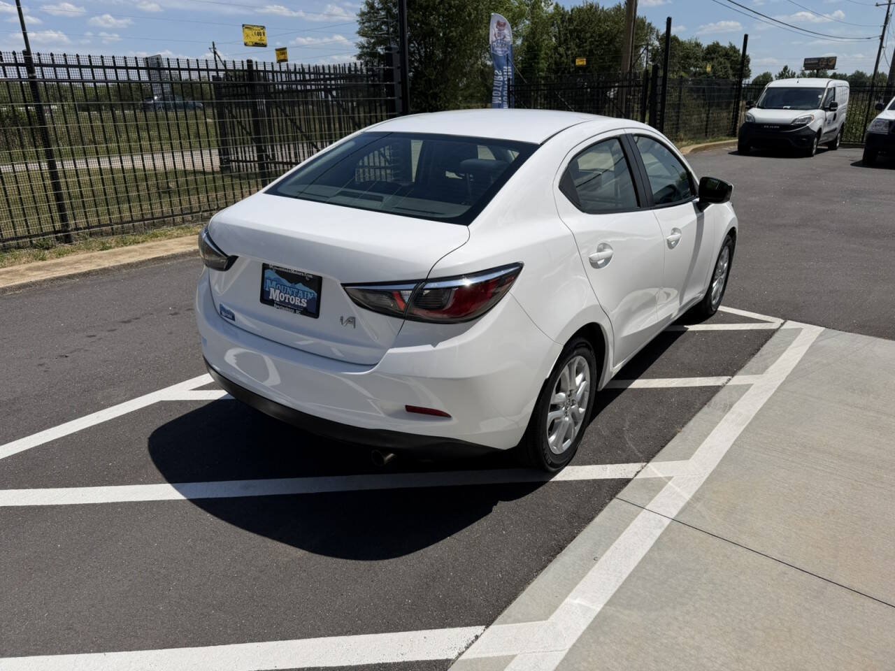 Used 2016 Scion iA FWD image 6