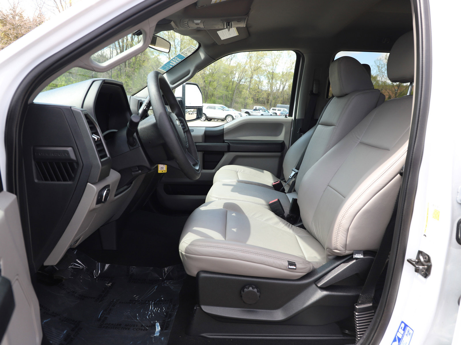 Used 2020 Ford F250 XL w/ STX Appearance Package AWD/4WD image 16