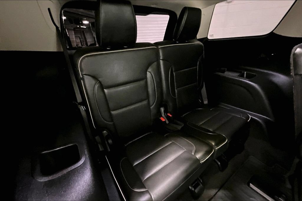 Used 2022 GMC Acadia Denali w/ Denali Ultimate Package FWD image 34