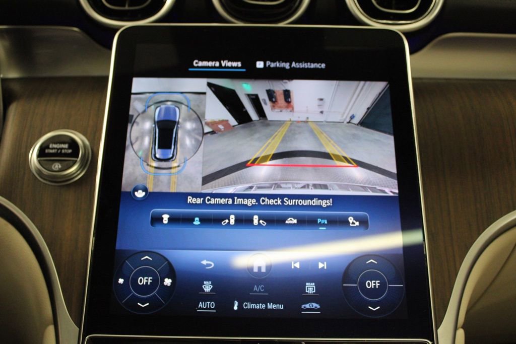 Used 2024 Mercedes-Benz GLC 300 image 30