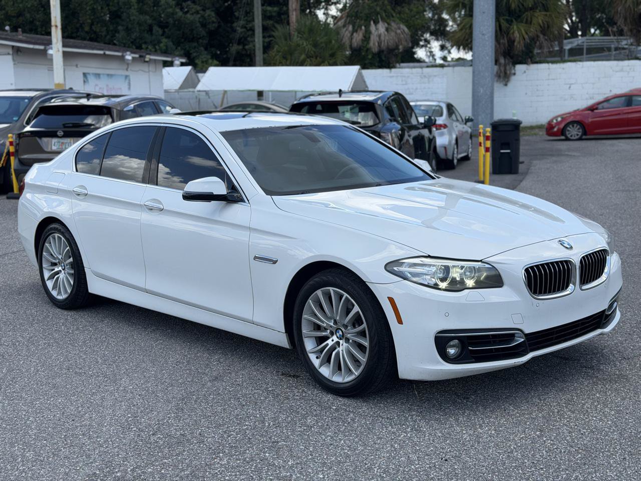 Used 2014 BMW 528i Sedan RWD image 3